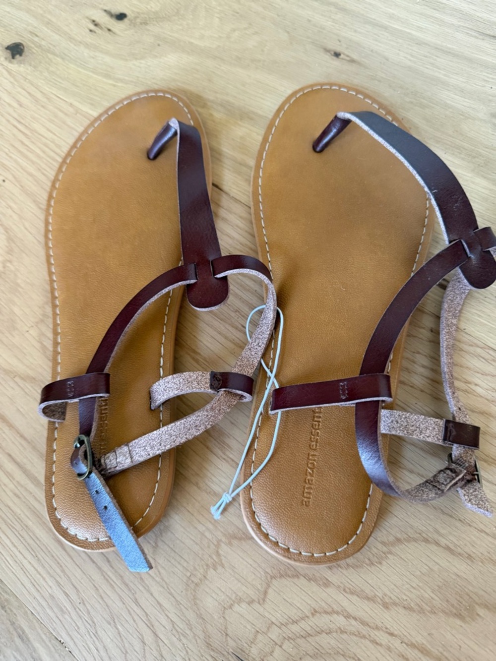 Tan Footbed Brown Leather-Strap Women's Sandals with Metallic Accents